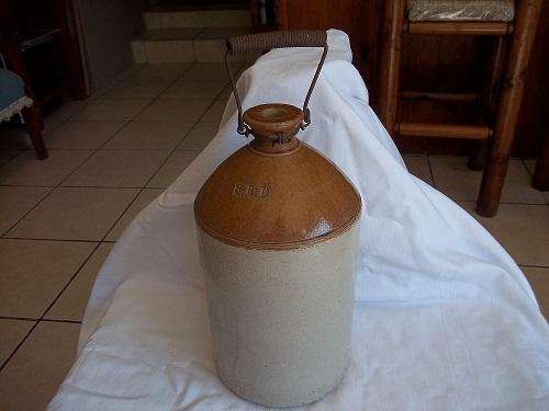 Large antique stoneware flagon with handle and stamped S.R.D. - WW1 soldier rum ration jug