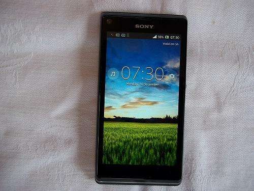 Sony Xperia L C2105 - great condition