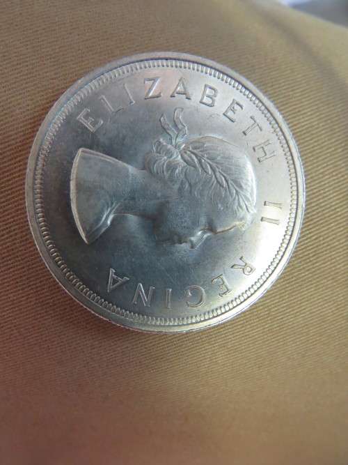 1956  5 shilling    VERY HIGH GRADE