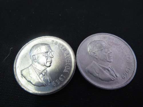 1969  SILVER  afrikaans and English   UNC  RAND