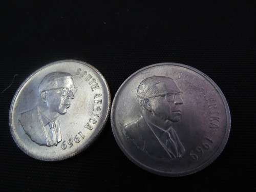 1969  SILVER  afrikaans and English   UNC  RAND