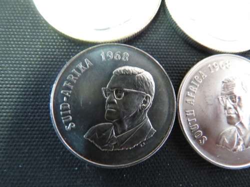 1968  UNC  SILVER AFR&ENG R1 AND UNC  AFR&ENG 50CENTS