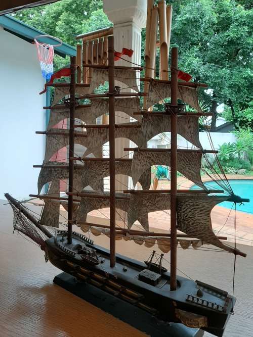 Large  SAIL SHIP MODEL   FRAGATA ESPANOLA  ANO 1780