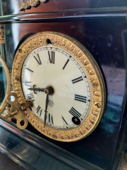FANTASTIC 1904 ANSONIA BOSTON EXTRA OPEN ESCARPMENT MANTLE CLOCK   IN GOOD WORKING ORDER WITH KEY,