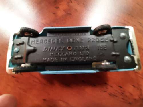 INVESTMENT!  MERCEDES  DINKY TOY MADE BY MECCANO during 1961-67 ORIGINAL BOX     in display unit