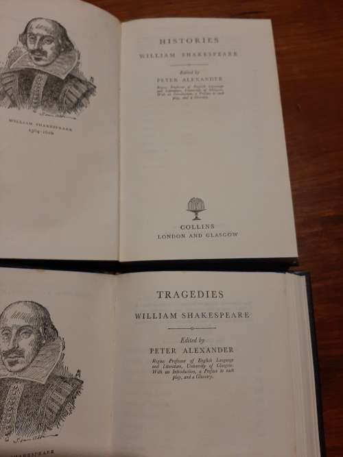Stunning set of Shakespeare books vol 1-4  bought in England at the òĺd curiosity shop
