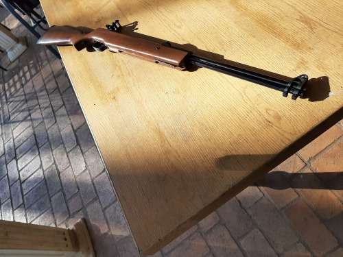BEEMAN DOUBLE BARREL  PELLET GUN  HEAVY well made WEAPON   SHOOTS  both 4.5 and5.5 mm pellets