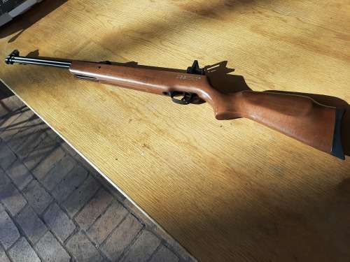 BEEMAN DOUBLE BARREL  PELLET GUN  HEAVY well made WEAPON   SHOOTS  both 4.5 and5.5 mm pellets
