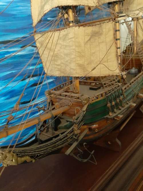 DIE DROMMEDARIS   SAIL  SHIP MODEL !! LARGE