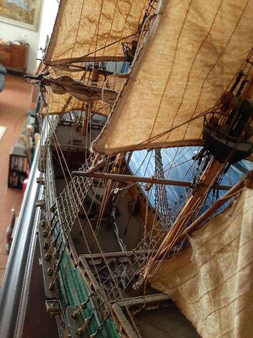 DIE DROMMEDARIS   SAIL  SHIP MODEL !! LARGE