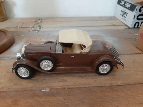 Vintage large HUBLEY scarce die cast model  car  made in Usa