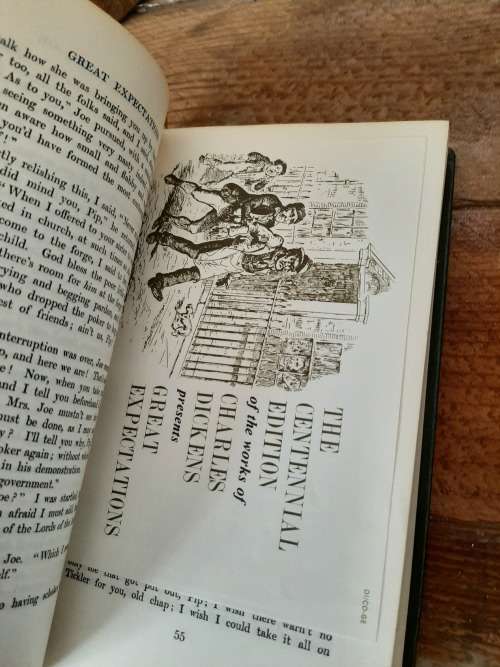 CHARLES DICKENS   GREAT EXPECTATIONS AND UNCOMMERCIAL TRAVELLER   1970   PUBL  EXCELLENT CONDITION