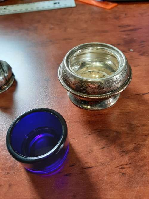 EXTREMELY RARE 1800`s  SILVER PLATED MUSTARD POT WITH HEAVY.1800`S STERLIÑĢ SIĹVER LID