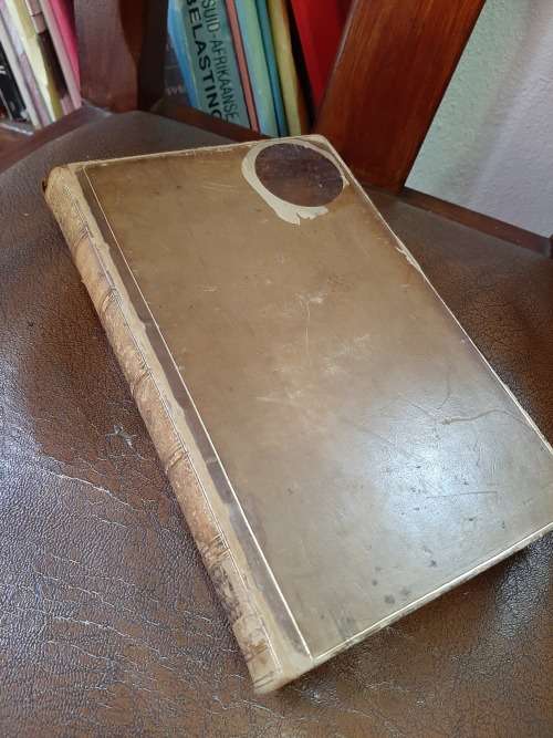 BEAUTIFULL BOOK   !THE CONSTITUTION OF ENGLAND  PUBLISHED IN LONDON  1834!!