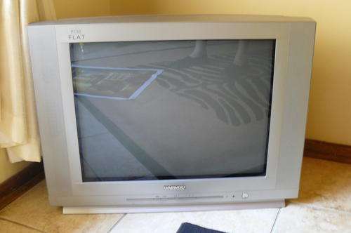 Daewoo Pure Flat TV