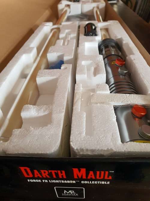 Star Wars - Master Replicas - Mint Darth Maul Double Bladed Collectible Lightsaber SW-214 Rare!