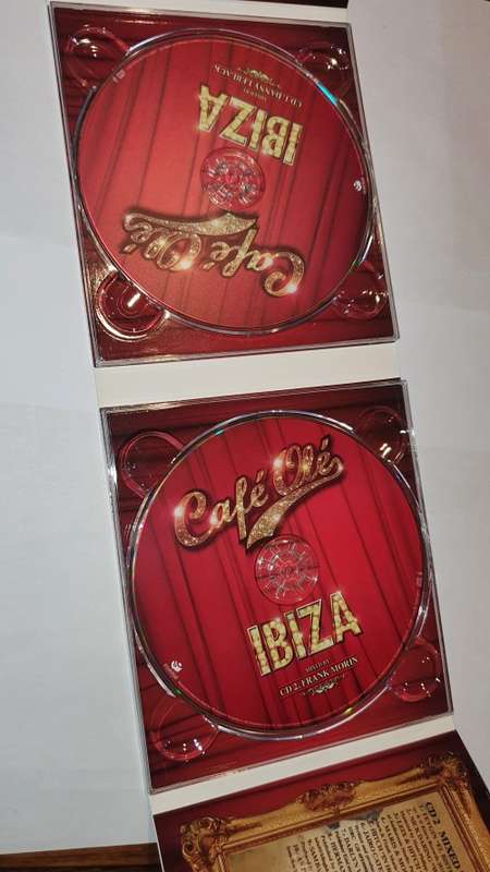 Various Artists - Café Ole Ibiza 2011by Various Artists2 CD set