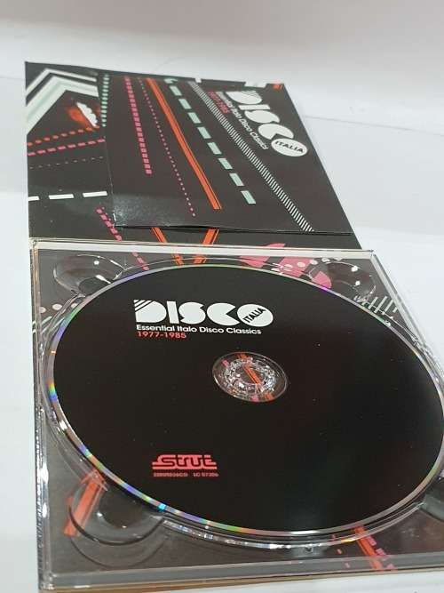 Essential Italo Disco 77-85