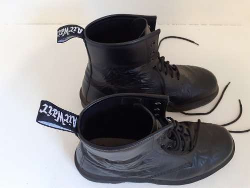 Dr. Martens Joy Division Unknown Pleasures Limited Edition Size 11 UK