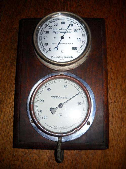 VERY RARE ITEM!!!!  PROBABLY THIRTIES TEDDINGTON HYGROMETER,THEMORMETER FOR COLD ROOM,WORKING!!