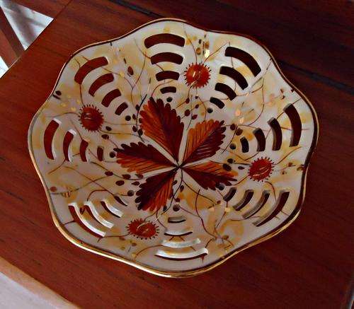 DUTCH  MIDCENTURY FLORA GOUDA PLATEEL BONBON DISH KASTANJE PATTERN IN  GREAT CONDITION