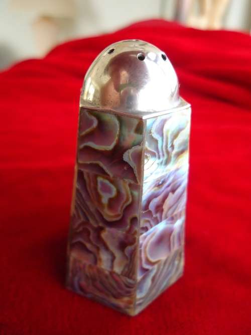 VINTAGE OLD STERLING SILVER AND MOTHER OF PEARL PEPPERSHAKER