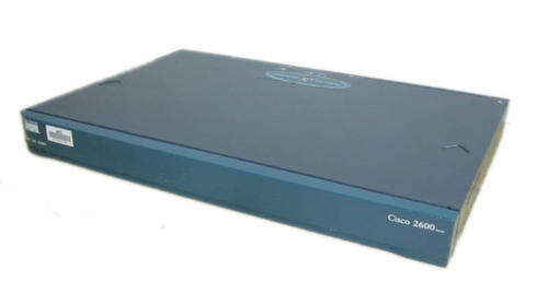 Cisco 2620 Ethernet Router w/ WIC-2T