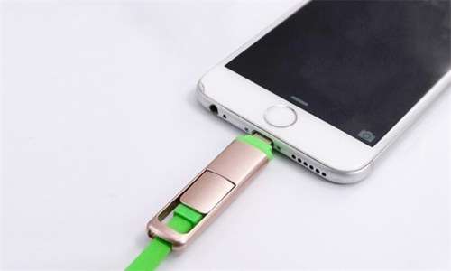 2-for-1 Digitway Retractable 2-in-1 USB 2.0 Charging Cable