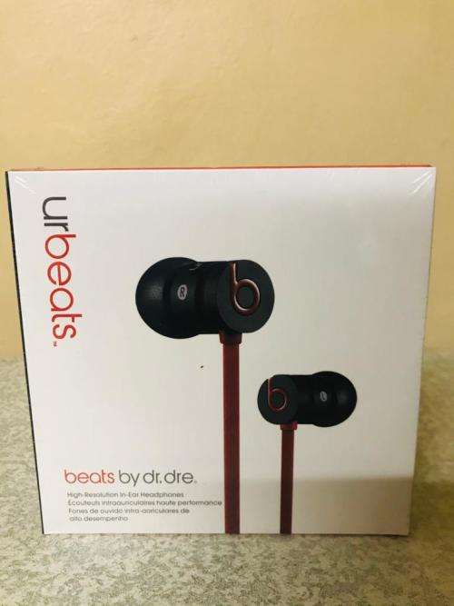 Generic Earphones Black/Red Sealed