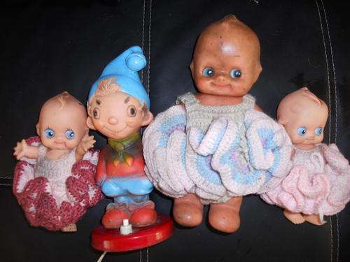 A NODDY LAMP AND THREE KEWPIE DOLLS.CUTE! NO RESERVE!!!