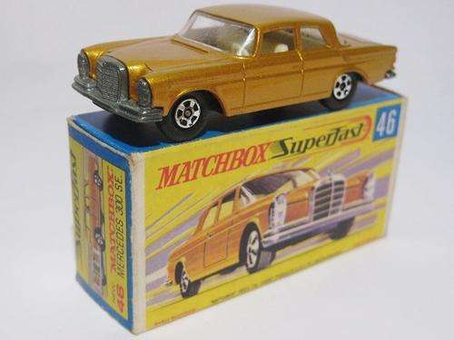 ***CrAzY*** Superfast #46 Gold MERCEDES 300SE - Mint in Box!!! grab a bargain!!