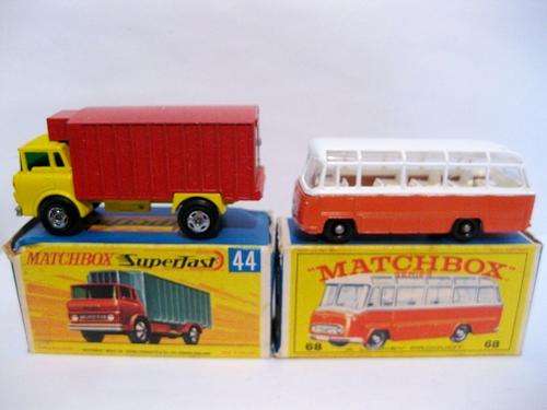 ***CrAzY BuYs***  #44 REFRIGERATED TRUCK & #68 MERC BUS -"Sold AS IS-No Returns"grab a bargain