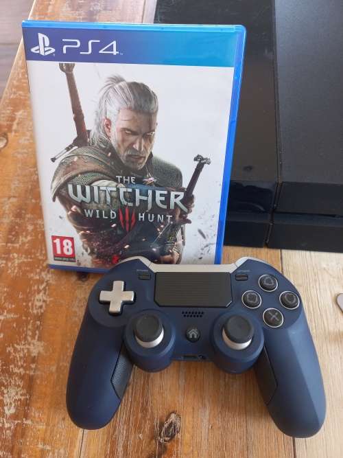 Ps4 Console [First Edition]