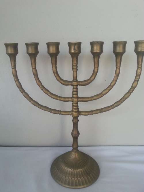 HEAVY SOLID BRASS SEVEN CANDLESTICK MENORAH