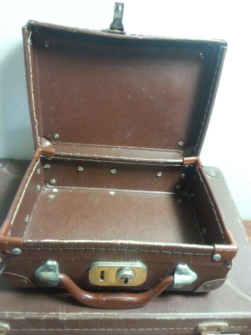 2 X VINTAGE BROWN SCHOOL SUITCASES
