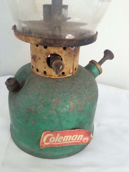 VERY VINTAGE COLEMAN LANTERN - SUNSHINE of THE NIGHT