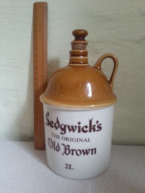 SEDGWICK'S THE ORIGINAL OLD BROWN 2L CERAMIC BOTTLE
