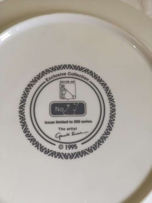 GERALD SWAN LIMITED EDITION PLATE - THE CROSS - CHESTER