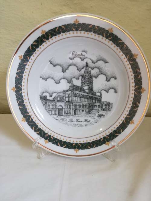 LIMITED EDITION PLATE - GERALD SWAN - THE TOWN HALL