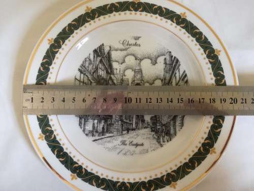 LIMITED EDITION PLATE - GERALD SWAN - CHESTER - THE EASTGATE