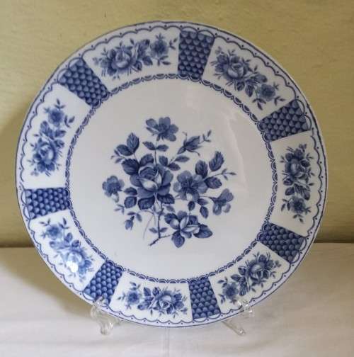 MELODY - ALFRED MEAKIN - BLUE DECORATIVE PLATE - 23 CM