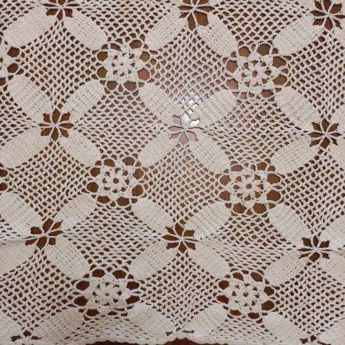 VINTAGE CROCHET SLIGHTLY OFF WHITE TABLECLOTH