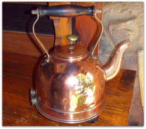LARGE VINTAGE PREMIER COPPER KETTLE