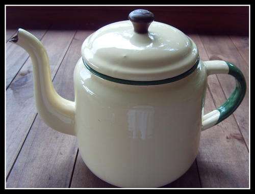 VINTAGE H&H ENAMEL TEA-POT