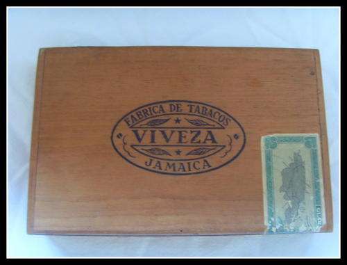 WOODEN CIGAR BOX 'Fabrica De Tabacos'