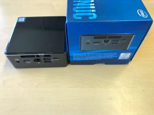INTEL NUC7I3BNH Core I3 - 3.2GHz 7th GEN 4 GB Ram  500 GB HDD