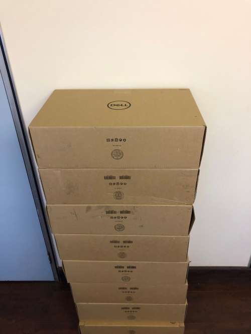 DELL P2219H 21.5" 54.61CM 19 WATT 1920 x 1080 at 60 Hz 16.7M COLOUR VGA HDMI & D-PORT & USB INPUT