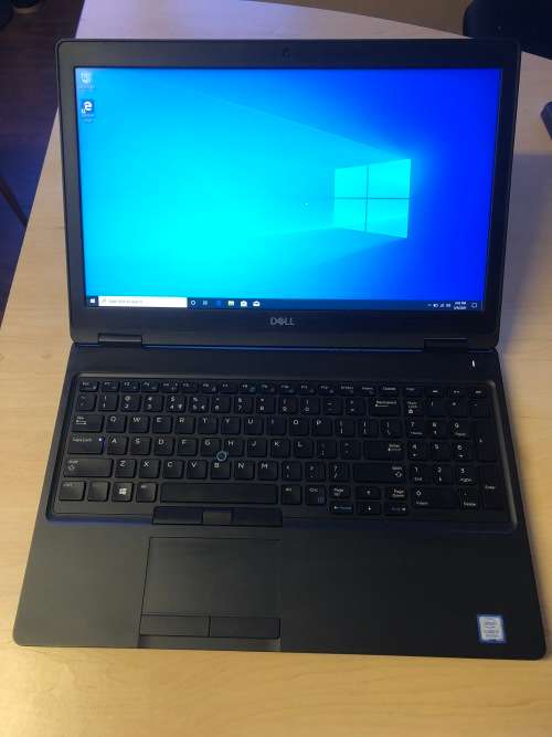 DELL Latitude 3530  ORE i7-8750H 2.2GHz  16GB Ram  256GB SSD  15.6 NVIDIA Quadro P600 +UHD Graphics