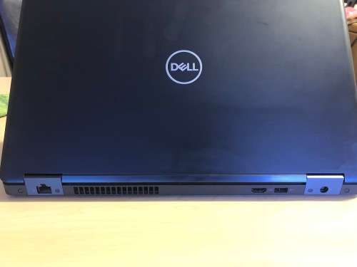 DELL Latitude 3530  ORE i7-8750H 2.2GHz  16GB Ram  256GB SSD  15.6 NVIDIA Quadro P600 +UHD Graphics