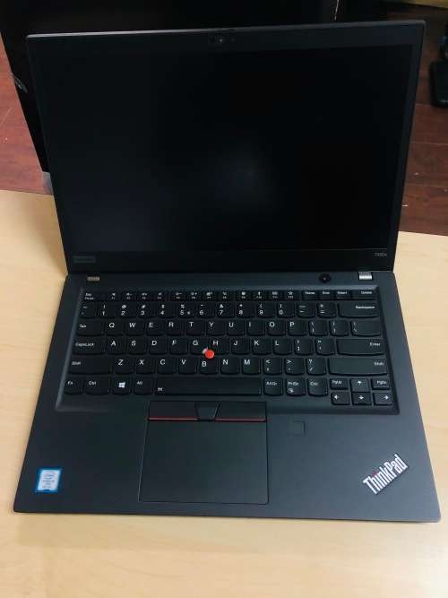 Lenovo ThinkPad T490s i5-8365U 1.9GHz 16GB Ram 256GB SSD 14UHD Graphics Touch Screen